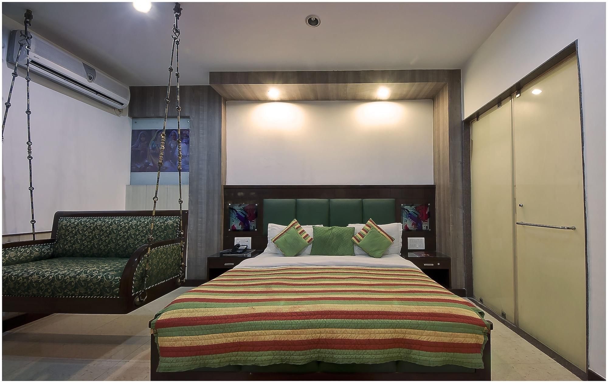 Hotel Baba Deluxe At New Delhi Railway Station -By Rcg Hotels Exterior foto