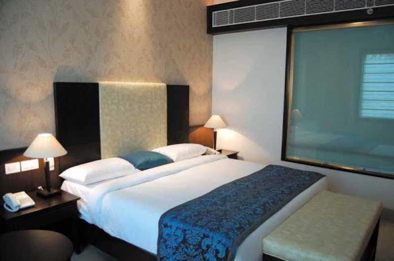 Hotel Baba Deluxe Near New Delhi Railway Station And City Center -By Rcg Hotels Zimmer foto